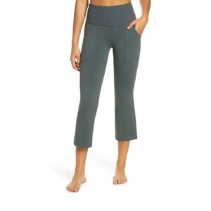 Zella Live In High Waist Crop Kick Flare Leggings Green EUC